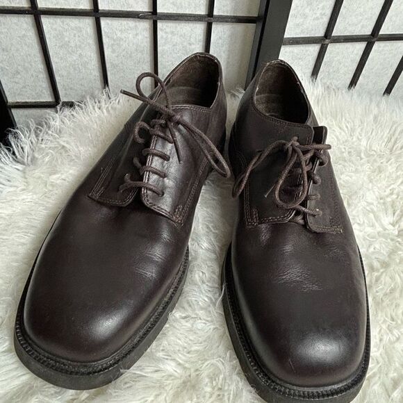 Rockport Brown Margin Shoes - Picture 1 of 5
